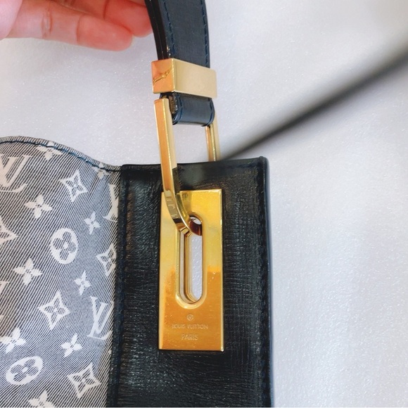 🥰Beautiful 🤩Authentic Louis Vuitton Encre Monogram Idylle Rendez-vous MM - Picture 10 of 16